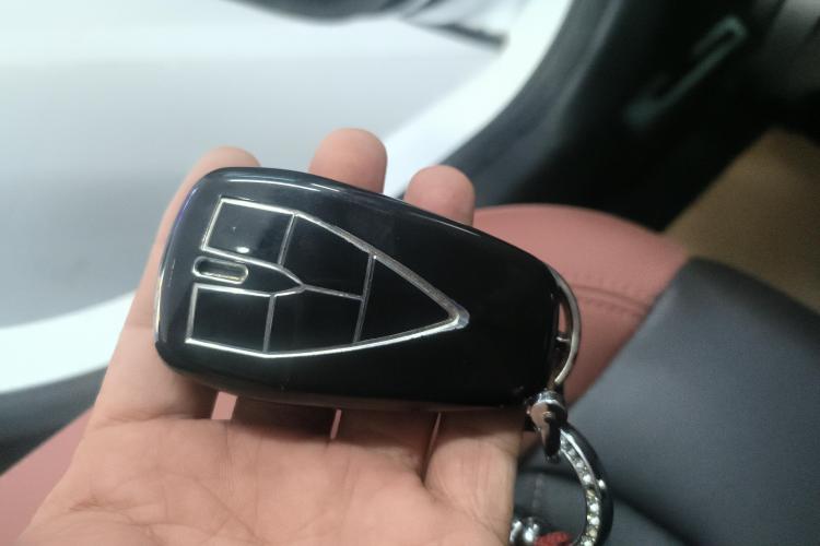 长安 逸动 2022款 PLUS 蓝鲸NE 1.4T GDI DCT尊贵版中控内饰11