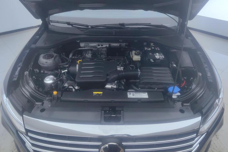 大众 朗逸 2024款 1.5L 自动五百万版机舱底盘24