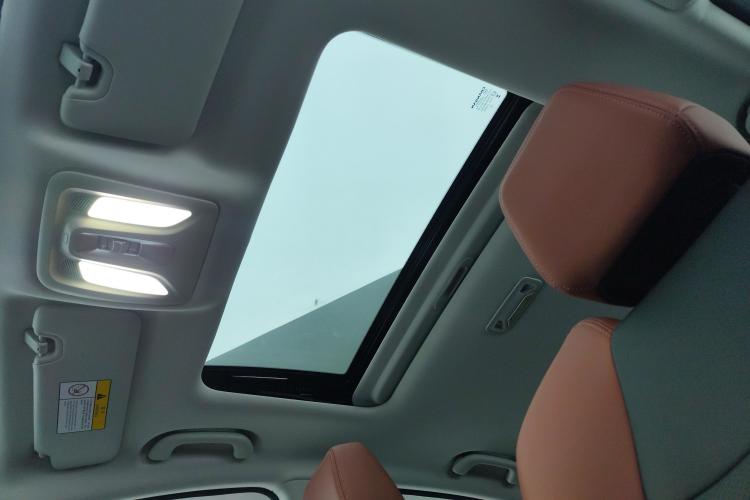 长安 逸动 2023款 畅享版 PLUS 蓝鲸NE 1.4T GDI DCT尊贵版中控内饰22