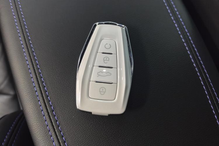 吉利汽车 星瑞 2024款 2.0TD 霄汉版中控内饰11