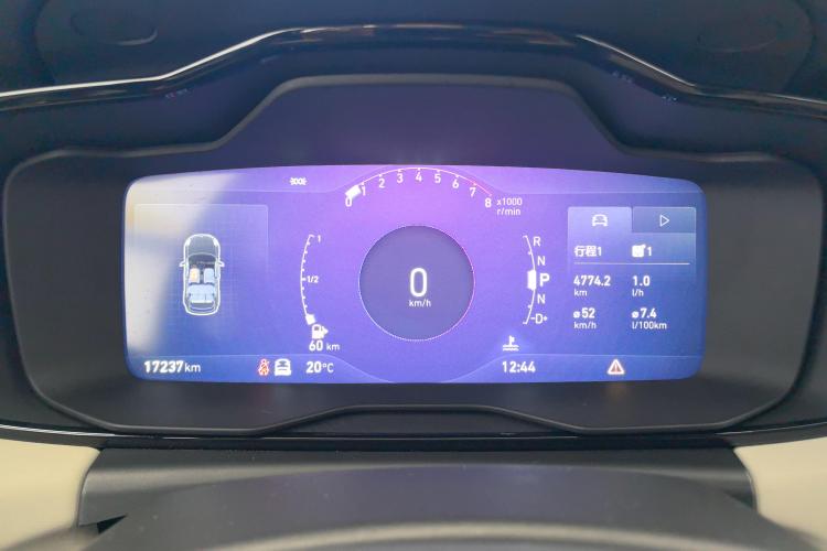 领克02 2022款 2.0TD DCT耀Plus中控内饰14