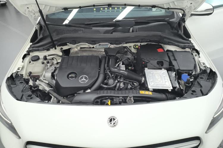 奔驰B级 2021款 B 200 时尚型机舱底盘24