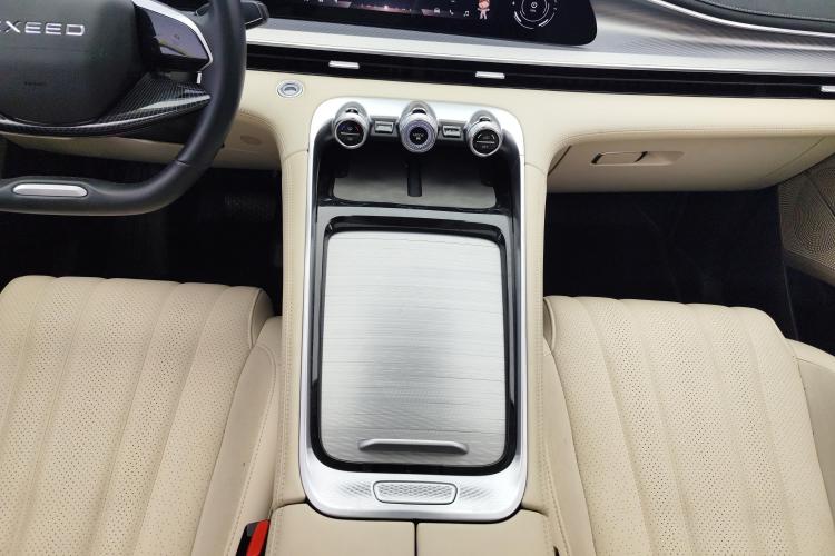 星途凌云 2024款 300T 两驱星耀版中控内饰18