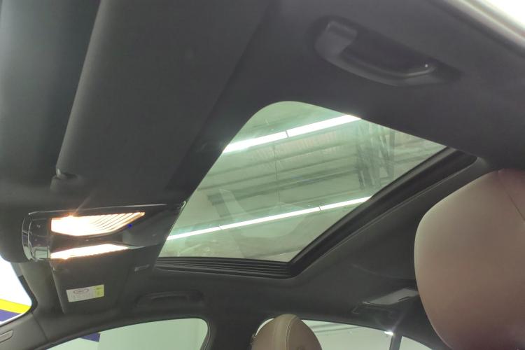 宝马5系 2022款 改款 525Li M运动套装中控内饰22