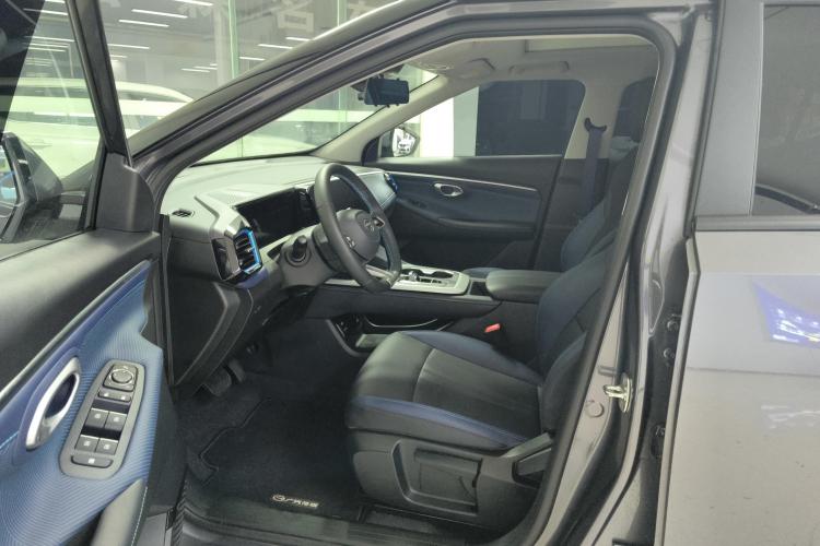 广汽传祺 传祺GS3 2023款 影速 270T 劲享版中控内饰19