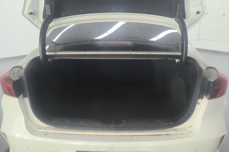 长安 逸动 2020款 PLUS 蓝鲸NE 1.4T GDI DCT旗舰型机舱底盘23