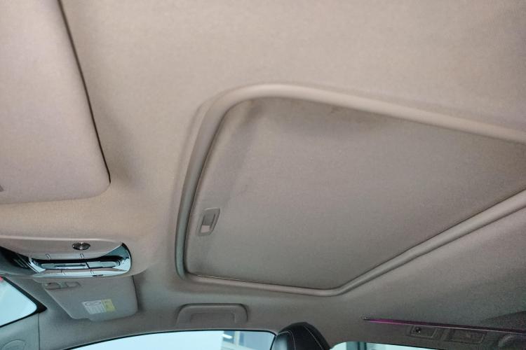 广汽传祺 传祺M8 2019款 320T 至尊版中控内饰22