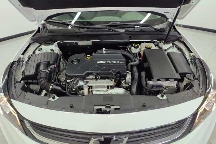 雪佛兰 迈锐宝 2018款 530T 自动风尚版机舱底盘24