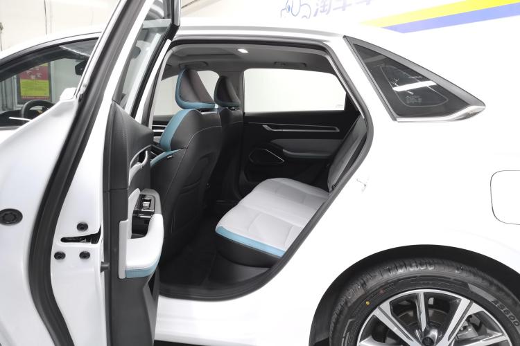 吉利汽车 帝豪 2023款 第4代冠军版 1.5L CVT旗舰型中控内饰21