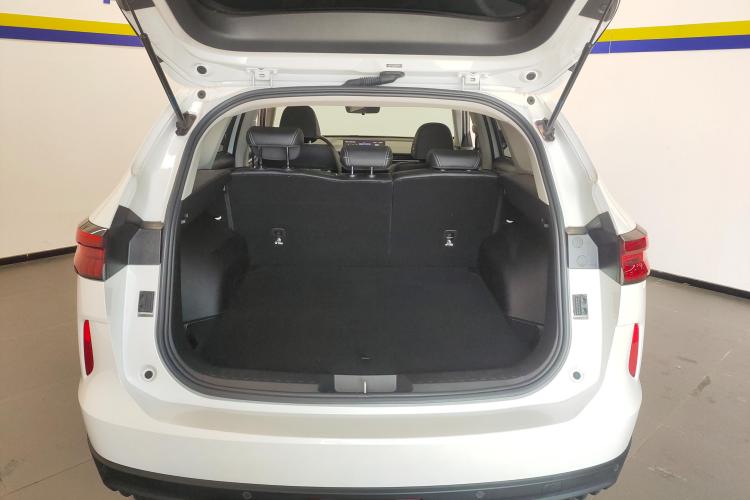 哈弗H6 2024款 1.5T 两驱经典版机舱底盘23