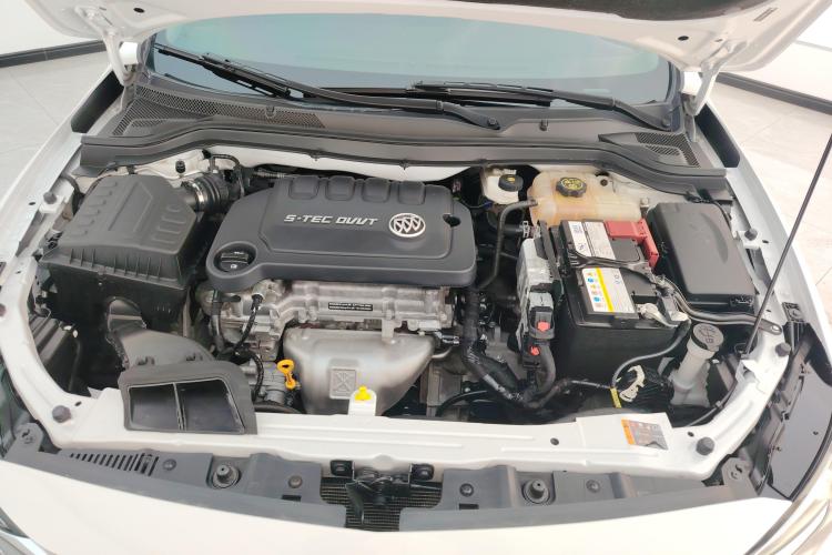 别克 英朗 2021款 改款 典范 1.5L 自动精英型机舱底盘24