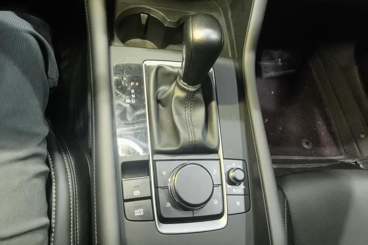 马自达3 昂克赛拉 2023款 2.0L 自动质擎版中控内饰18