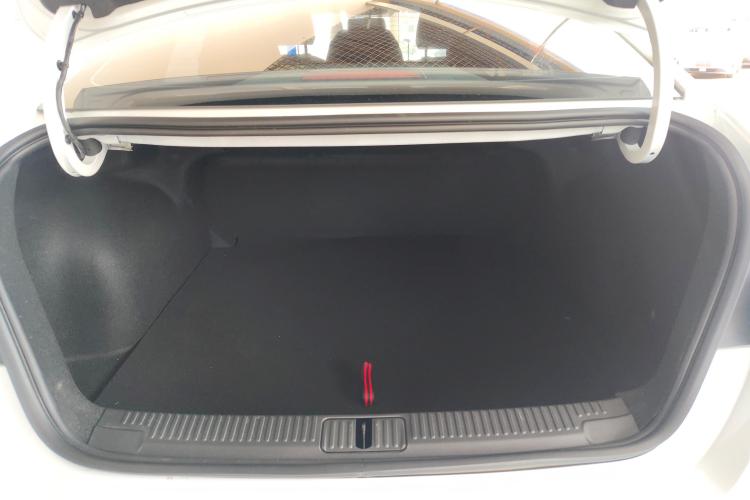 名爵 MG5 2025款 300TGI 全球旗舰版机舱底盘23