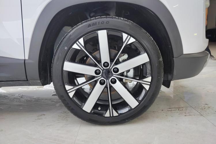 吉利汽车 吉利icon 2023款 1.5TD 巧克力醇巧版车身外观10