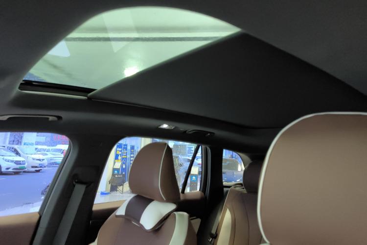 吉利汽车 星越L 2021款 2.0TD DCT EVO两驱尊贵型中控内饰22