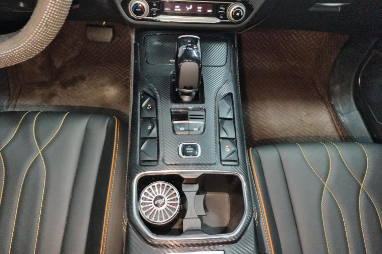 奔腾T77 2023款 1.5T 自动豪华型中控内饰18