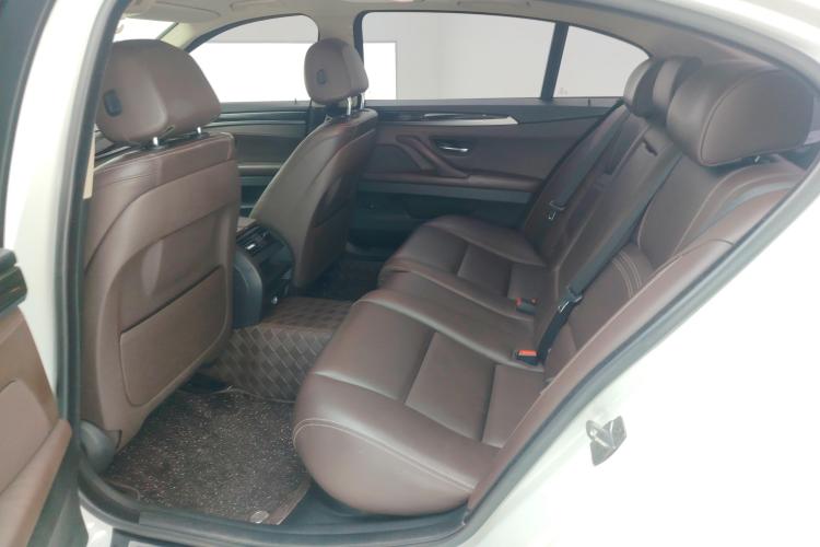 宝马5系 2017款 525Li 豪华设计套装中控内饰21