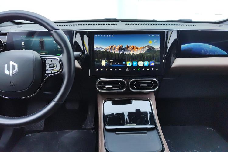 零跑汽车 零跑C01 2022款 后驱长续航版中控内饰16