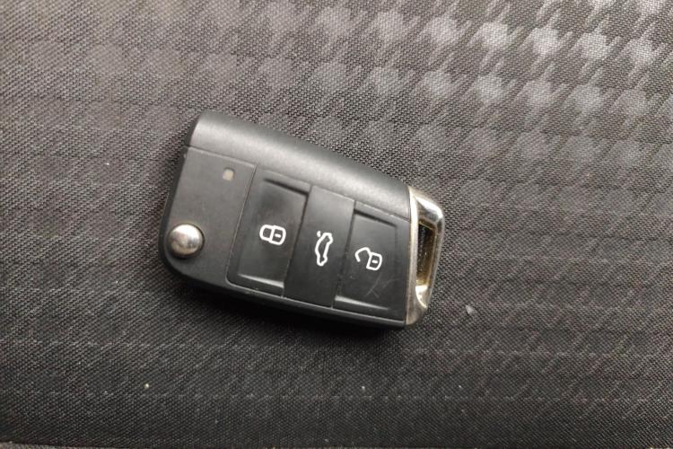 大众 宝来 2019款 1.5L 自动时尚型中控内饰11