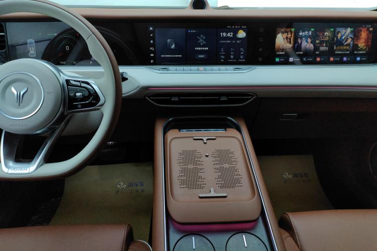 岚图汽车 岚图FREE 2024款 超长续航智驾版中控内饰16