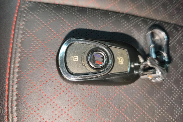 别克 威朗 2022款 Pro GS 追风版中控内饰11