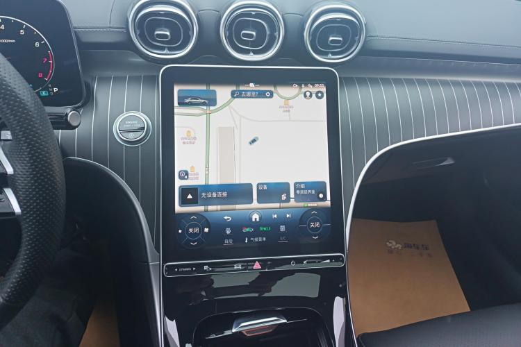 奔驰C级 2024款 改款 C 260 L 运动版中控内饰16