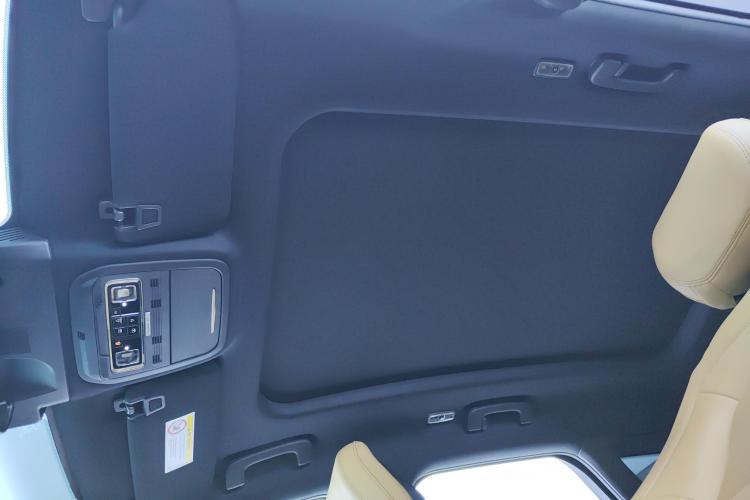 林肯 冒险家 2022款 2.0T 两驱尊雅版中控内饰22