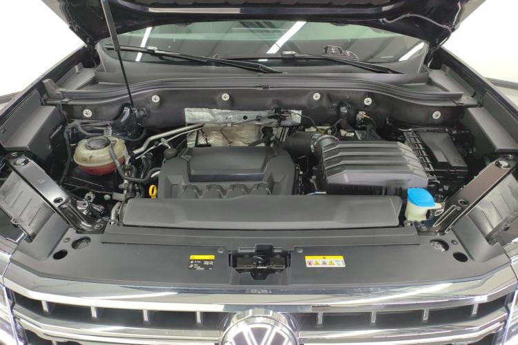 大众 途昂 2021款 380TSI 四驱豪华版机舱底盘24