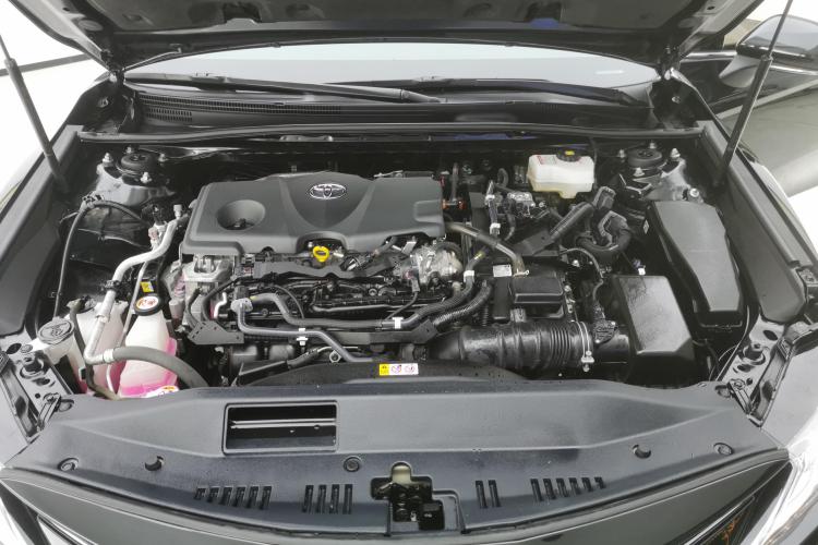 丰田 凯美瑞 2023款 双擎 2.5HGVP 领先版机舱底盘24