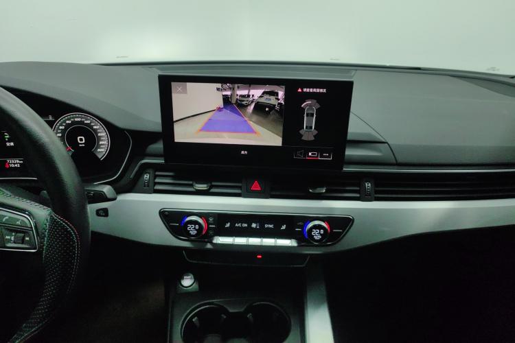 奥迪A4L 2020款 40 TFSI 时尚动感型中控内饰16