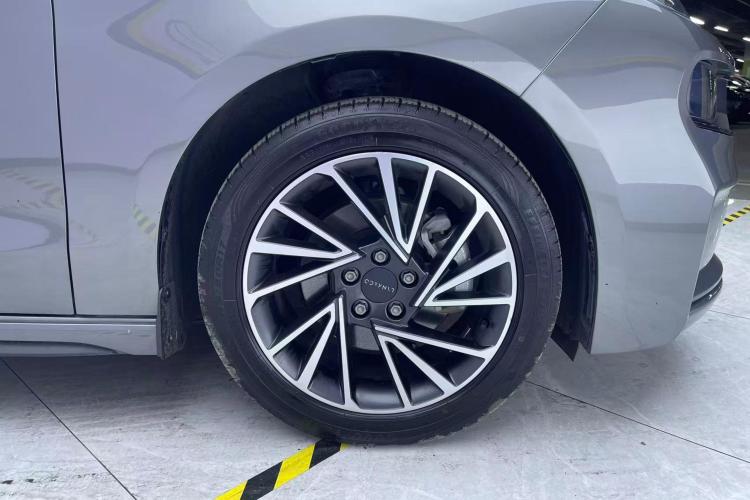 领克03 2021款 2.0TD 自动劲Plus车身外观10