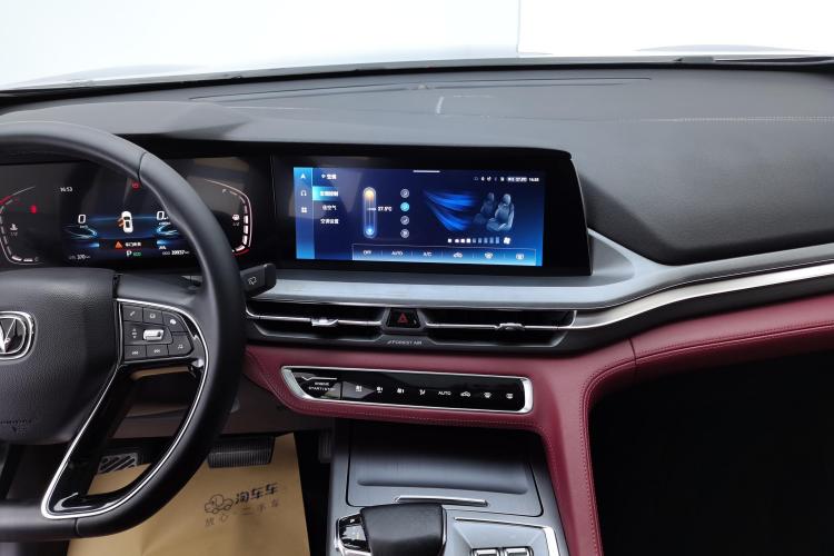 长安CS75 PLUS 2022款 1.5T 自动豪华型中控内饰16