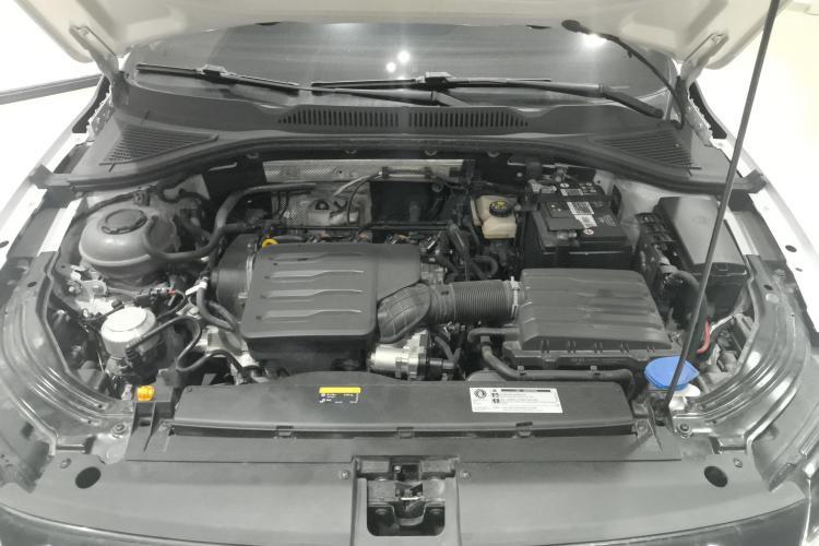 大众 朗逸 2023款 改款 1.5L 自动星空五百万版机舱底盘24