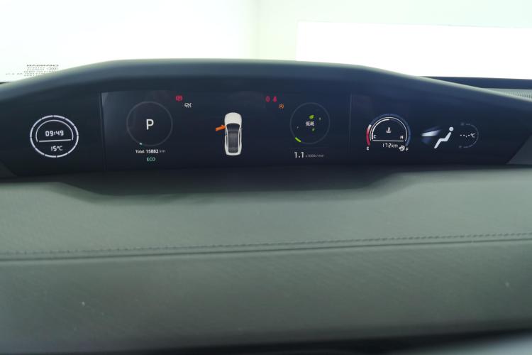 长安UNI-V 2023款 1.5T 尊享型中控内饰14