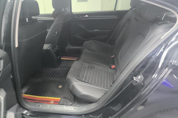 大众 迈腾 2020款 330TSI DSG 豪华型中控内饰21