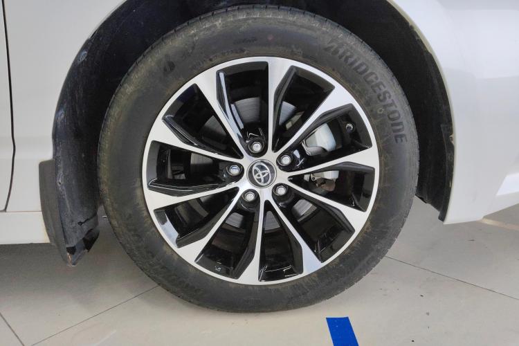 丰田 亚洲龙 2022款 2.0L 进取版车身外观10