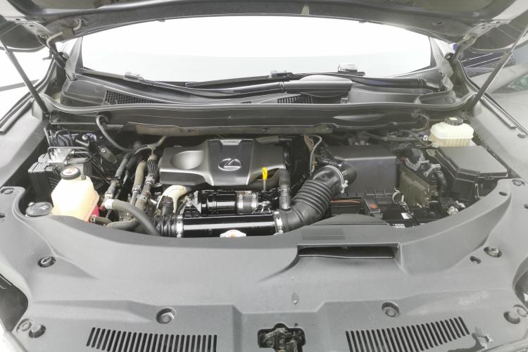 雷克萨斯RX 2016款 300 四驱典雅版 国V机舱底盘24