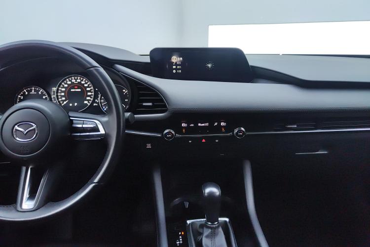 马自达3 昂克赛拉 2023款 2.0L 自动质耀版中控内饰16