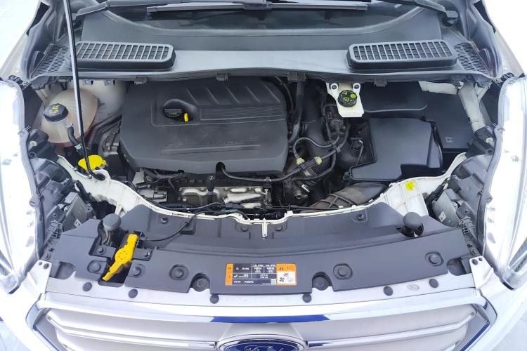 福特 翼虎 2018款 EcoBoost 180 两驱豪翼型机舱底盘24