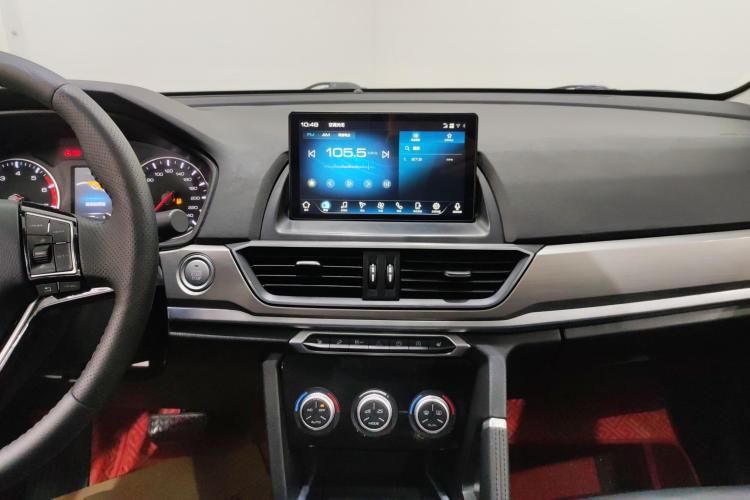 哈弗H6 2021款 运动版 1.5T 自动精英智联型 U型格栅中控内饰16