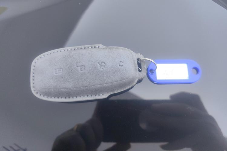 腾势D9 2024款 DM-i 1050 尊享型中控内饰11