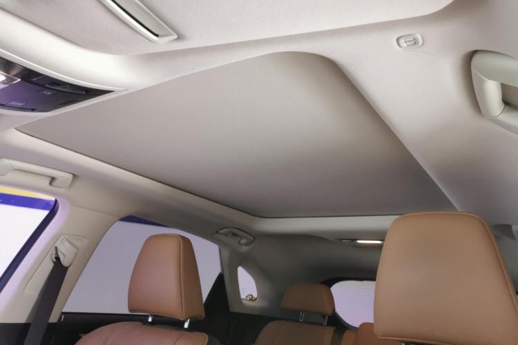 雷克萨斯RX 2016款 300 四驱典雅版 国V中控内饰22