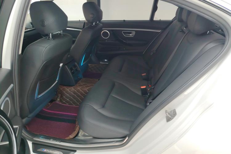 宝马3系 2017款 320Li xDrive 时尚型中控内饰21