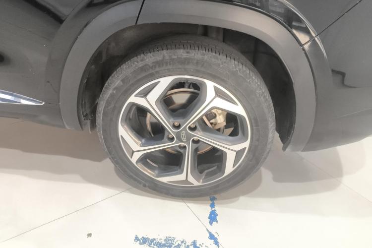 吉利汽车 星越L 2021款 2.0TD DCT EVO两驱尊贵型车身外观10