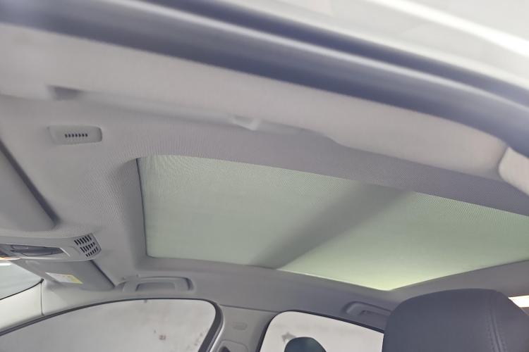 宝马1系 2018款 118i 设计套装型中控内饰22