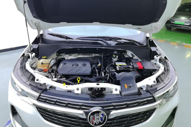 别克 昂科拉 2020款 20T CVT精英型机舱底盘24