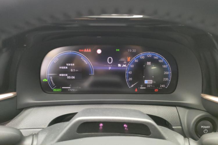 丰田 皇冠(进口) 2023款 2.5L SportCross HEV两驱尊贵版中控内饰14