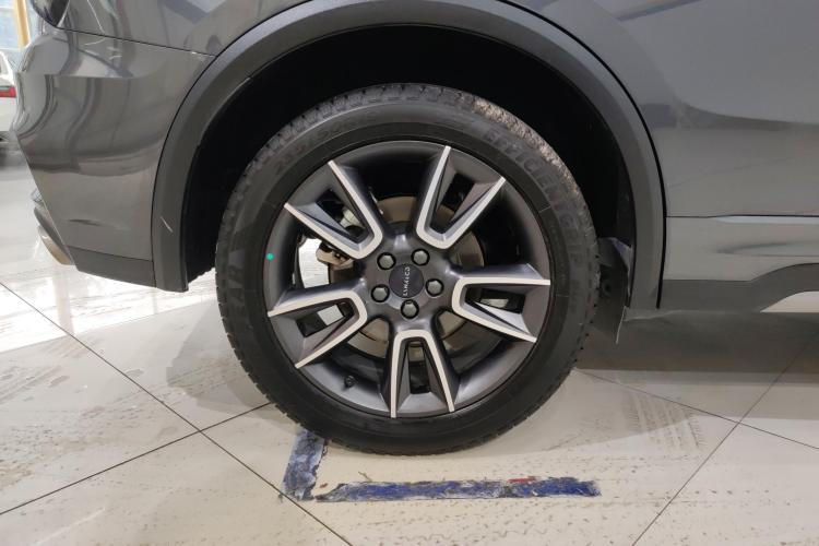 领克01 2023款 2.0TD 两驱型Pro车身外观10