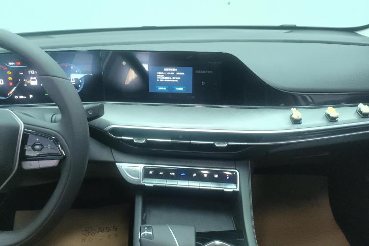 长安 逸动 2022款 PLUS 蓝鲸NE 1.4T GDI DCT尊贵版中控内饰16