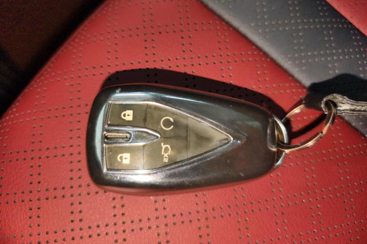 长安 逸动 2021款 PLUS 蓝鲸NE 1.4T GDI DCT尊贵型中控内饰11